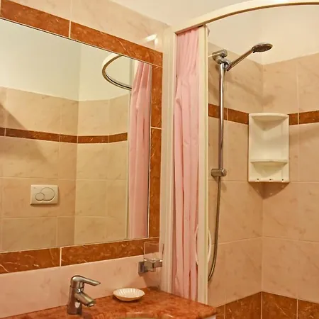 Hotel Dear 3*