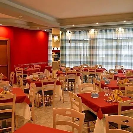 Hotel Dear 3*