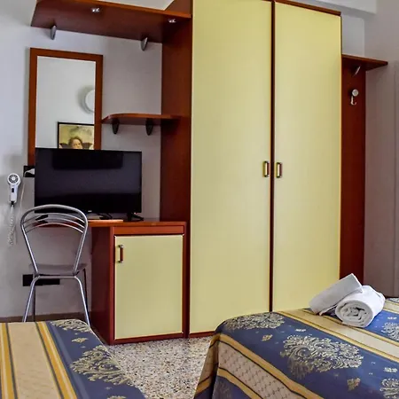 Hotel Dear