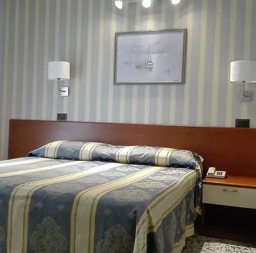 Dear Hotel 3*