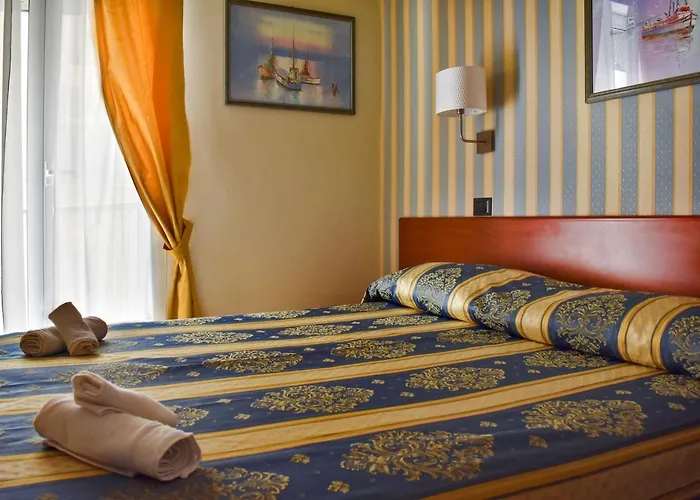 Dear Hotel
