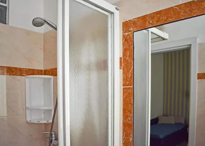 Dear Hotel 3*